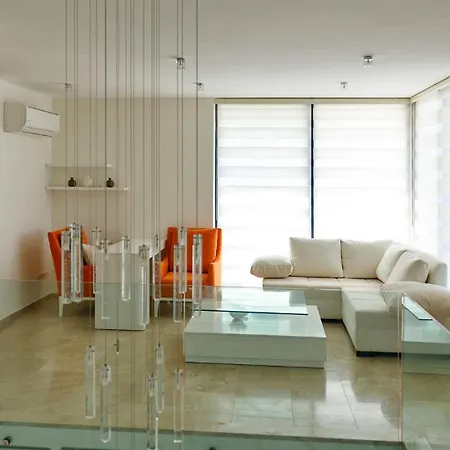 فيلة 3 Bedroom *