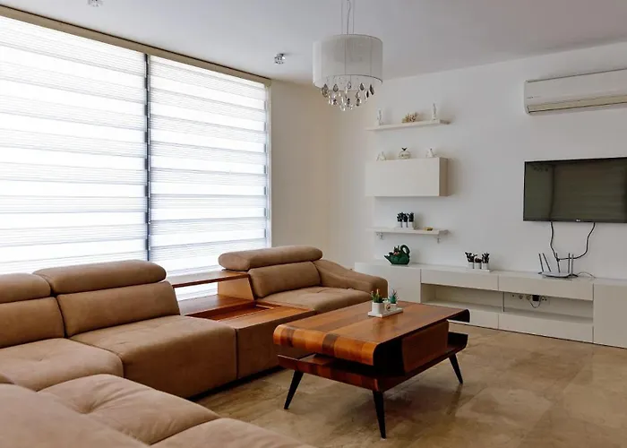 3 Bedroom 4999 Villa *