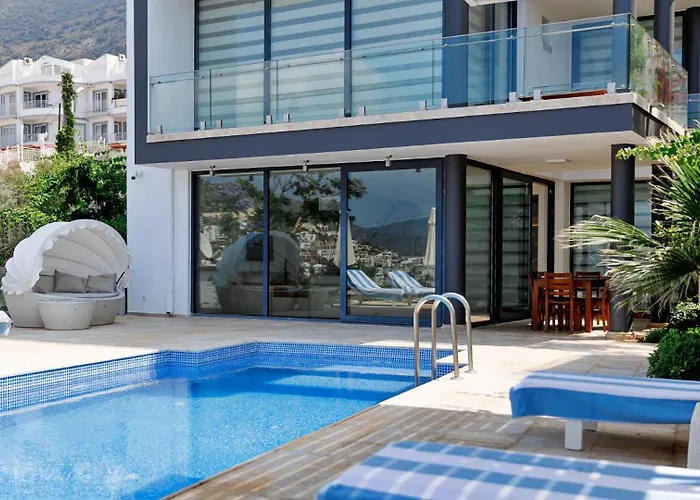 Villa 3 Bedroom 4999 *